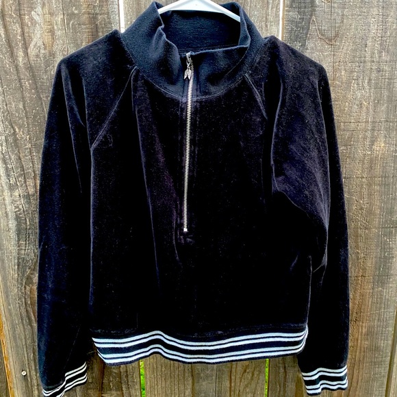 Victoria’s Secret velour crop pullover - Picture 1 of 5